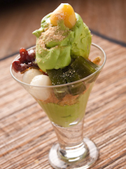 抹茶アイスと白玉の都 パフェ