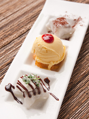 生チョコ大福とバニラアイス添え