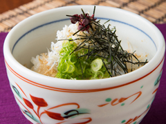 釜揚げしらす飯